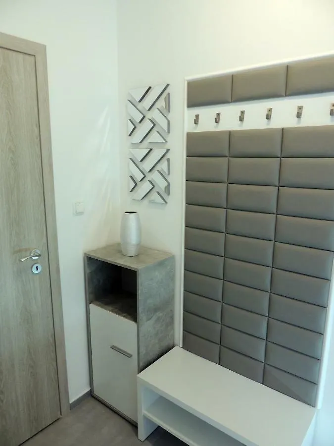 Csiky Apartman Apartment Eger